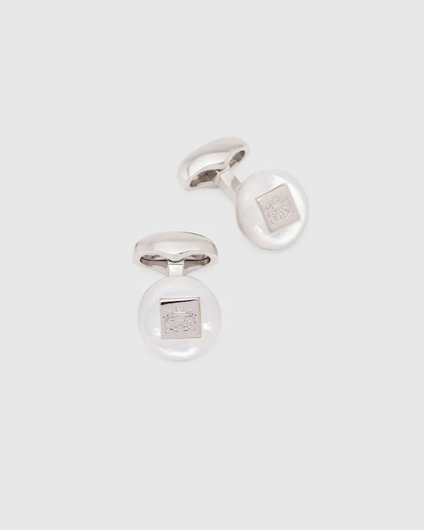 Cremallera Crest Cufflink con hematita y chapado en rodio