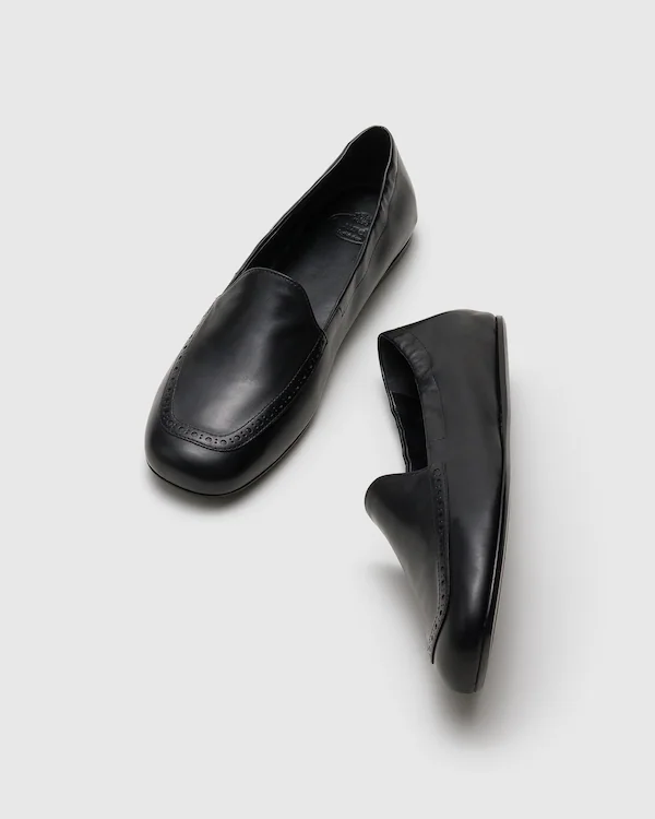 Zapatilla de piel de ternera Rika