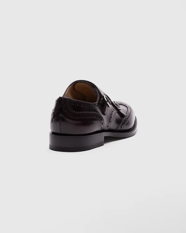 Portapapeles Pitchford con cordones tipo monje y punta con diseño de brogue